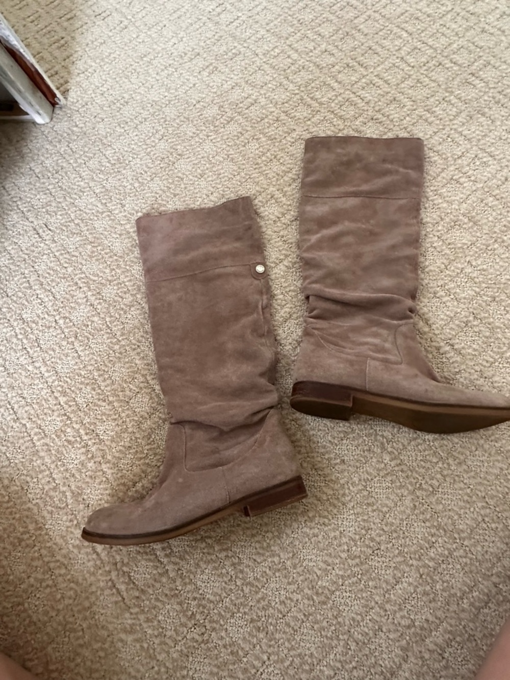 Steve Madden Taupe Suede Boots